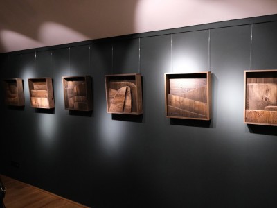 Vernissage of the Paweł Armata’s exhibition: “Wood memory” 03.07.2021-fastrygi_16.JPG